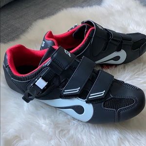 Peloton Cycling Shoes with Cleats Size 39 (8)